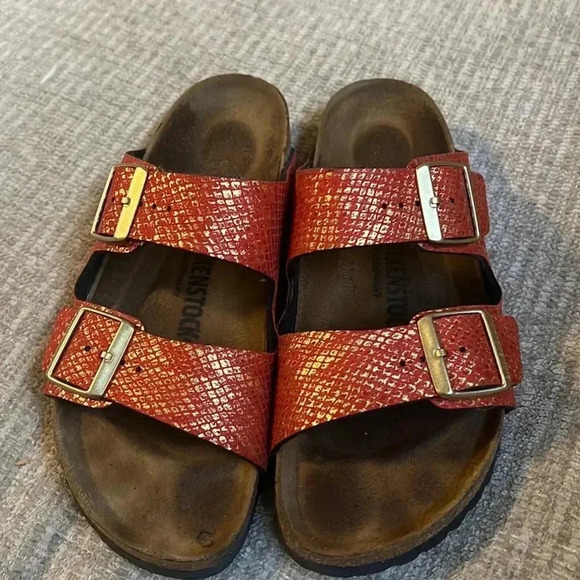Birkenstock red gold metallic sandals size 39/ 8.5 - Picture 2 of 4